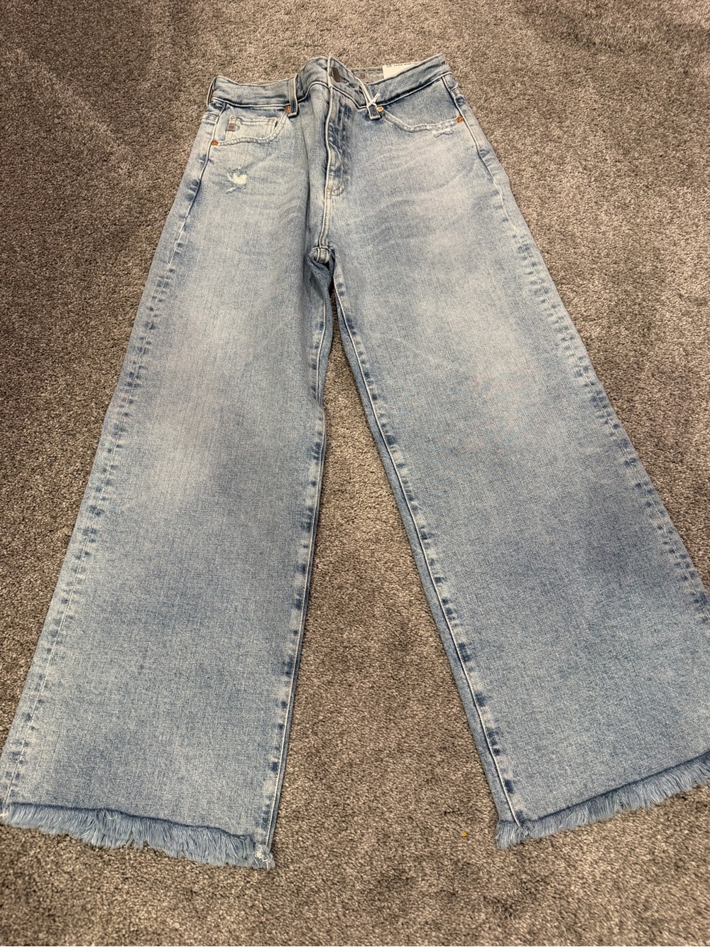 Ag Adriano Goldschmied Light Blue Saige Wide Leg Crop Jeans Tag
